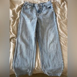ABERCROMBIE 90s STRAIGHT ULTRA HIGH RISE JEANS SIZE 27